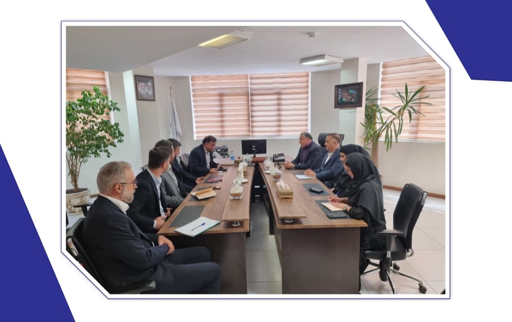 نشست مدیرعامل هگتا با کارکنان معاونت توسعه 